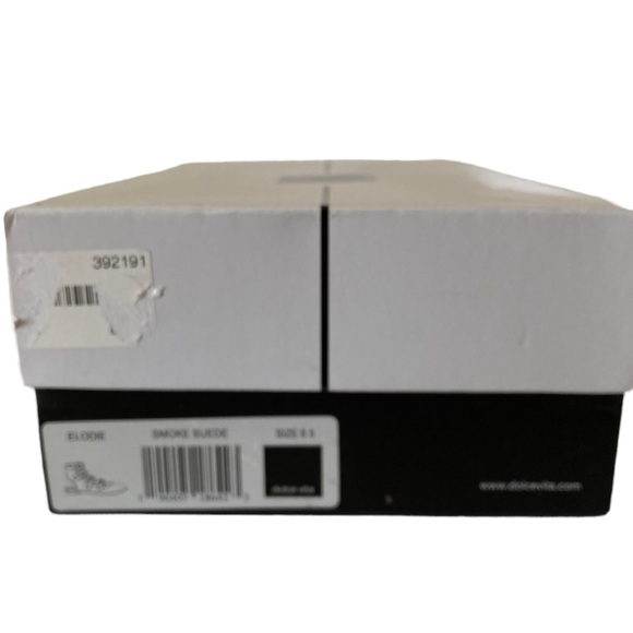 Dolce Vita Suede Flats - Picture 14 of 14